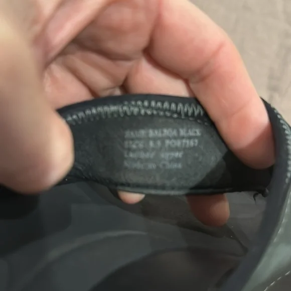 Abeo laguna flip flops size 8.5, black - Picture 3 of 3